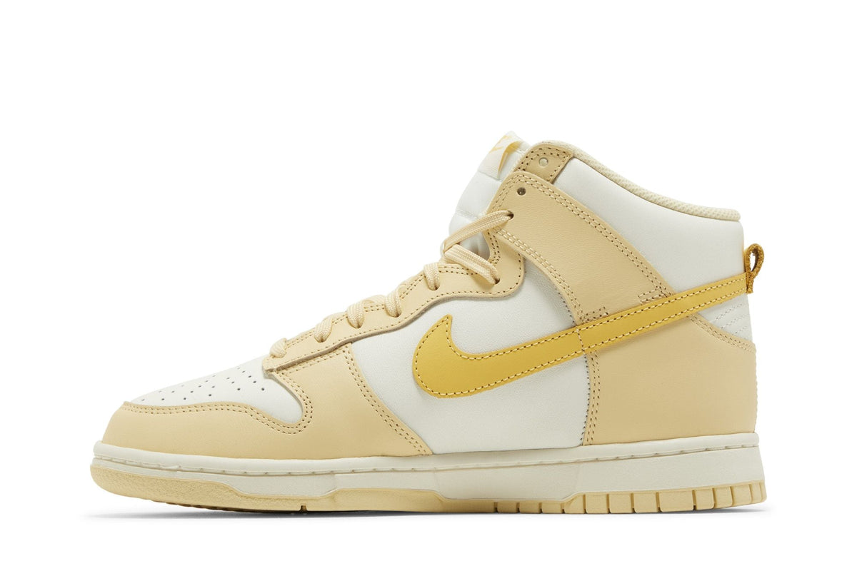 Nike Dunk High Pale Vanilla
