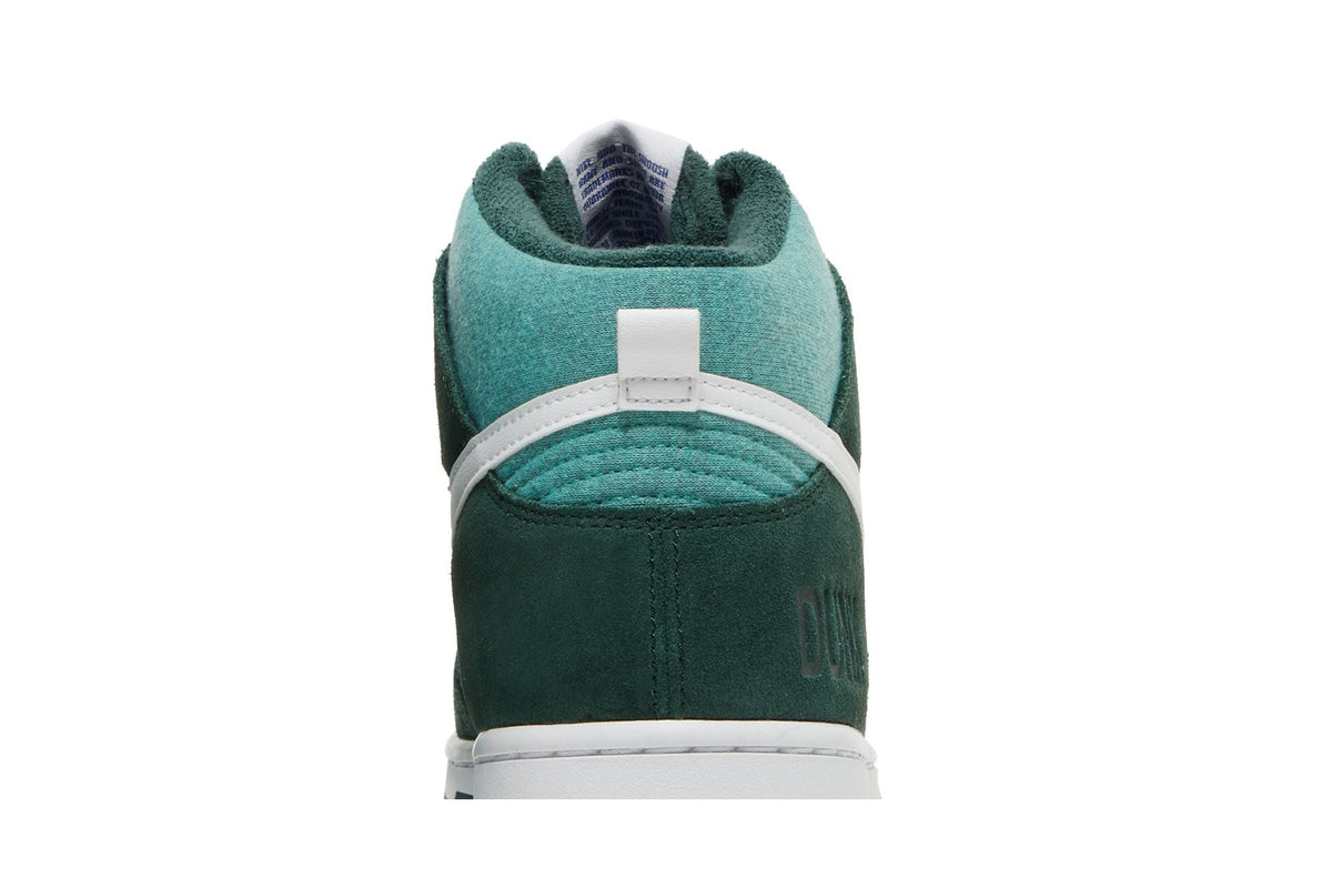 Nike Dunk High Retro SE Athletic Club