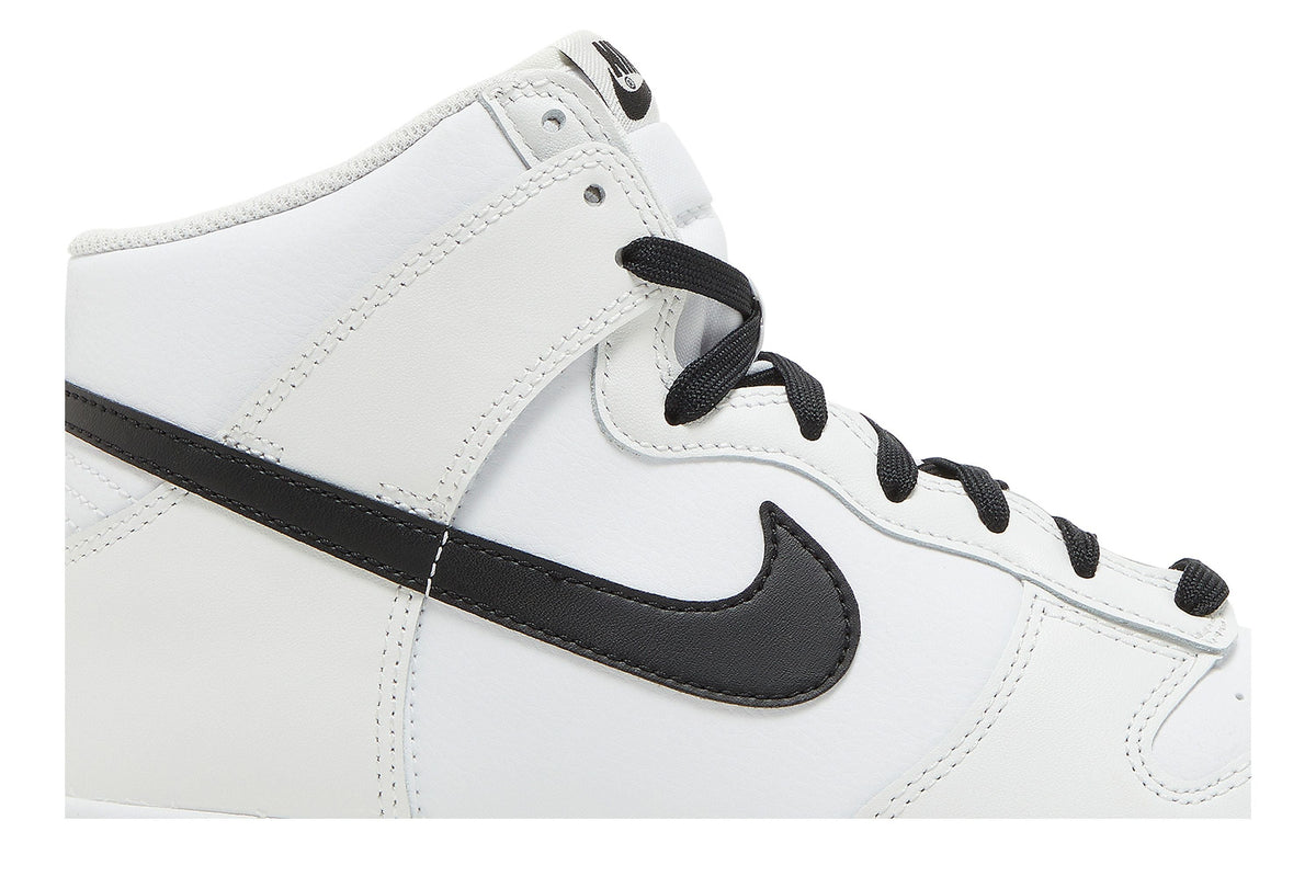 Nike Dunk High Reverse Panda