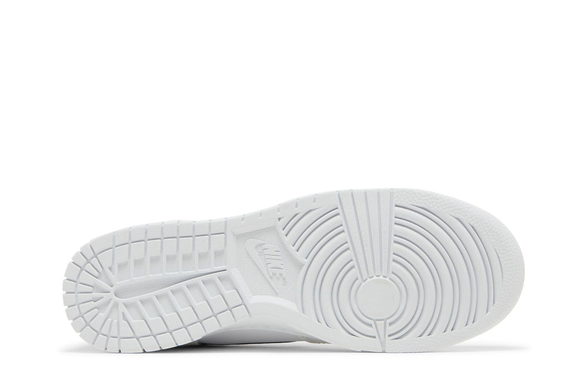 Nike Dunk High Reverse Panda