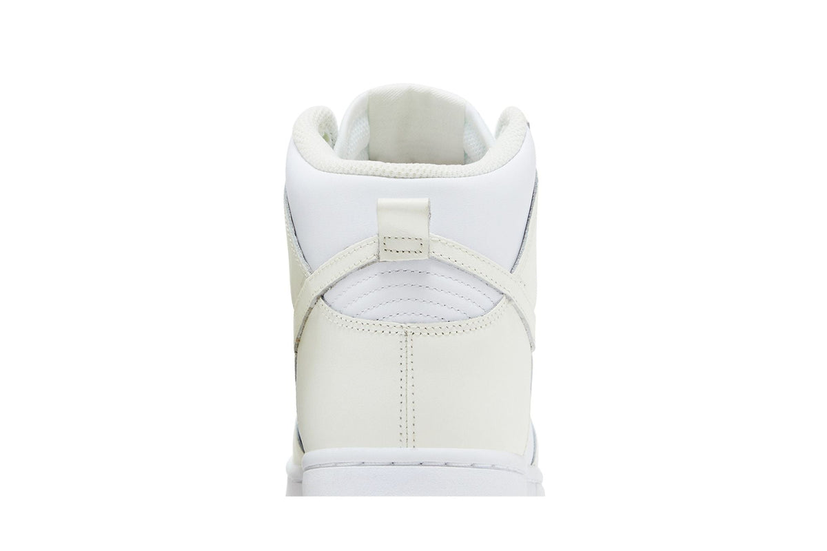 Nike Dunk High Sail Gum