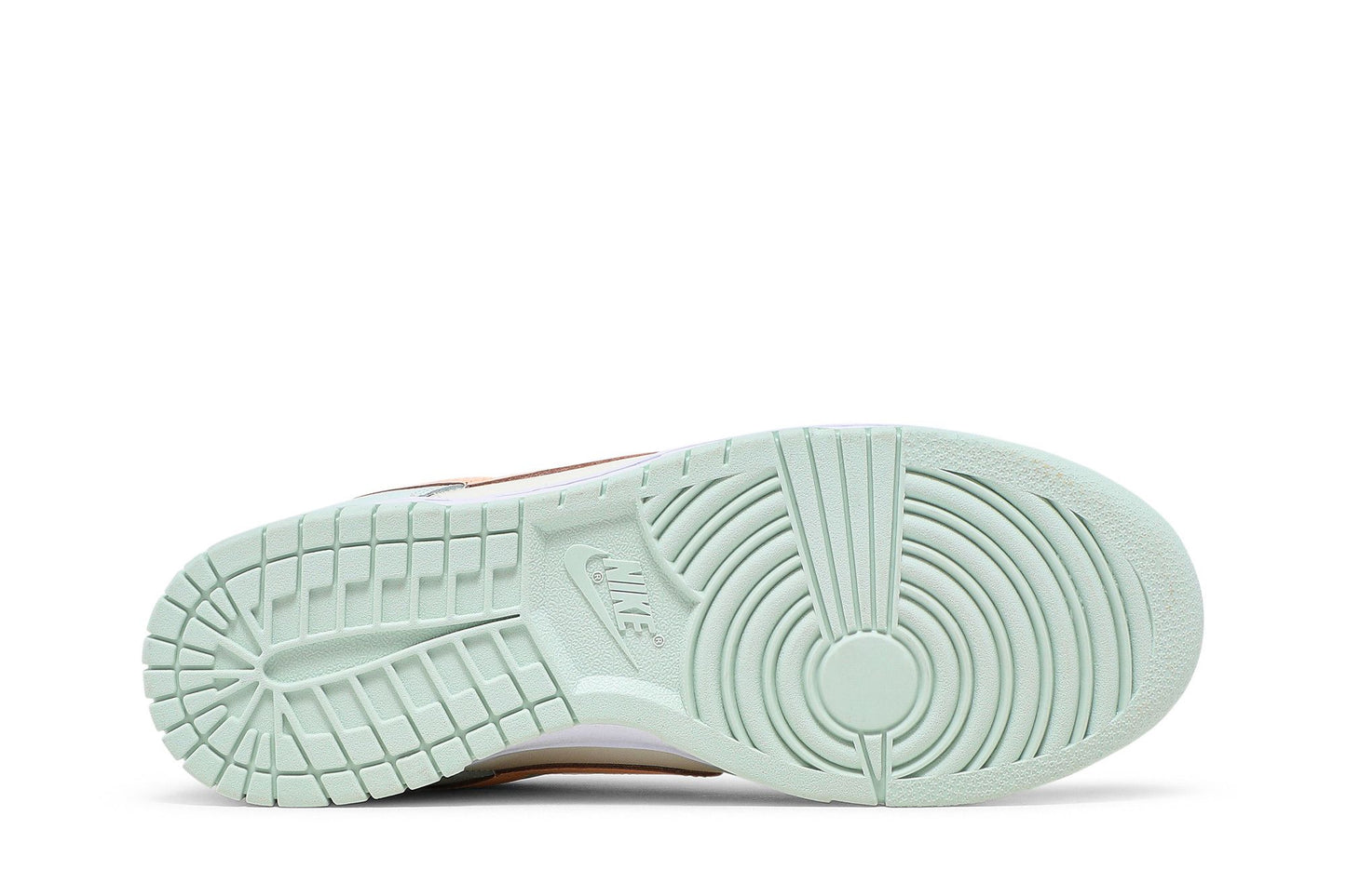 Nike Dunk Low Barely Green
