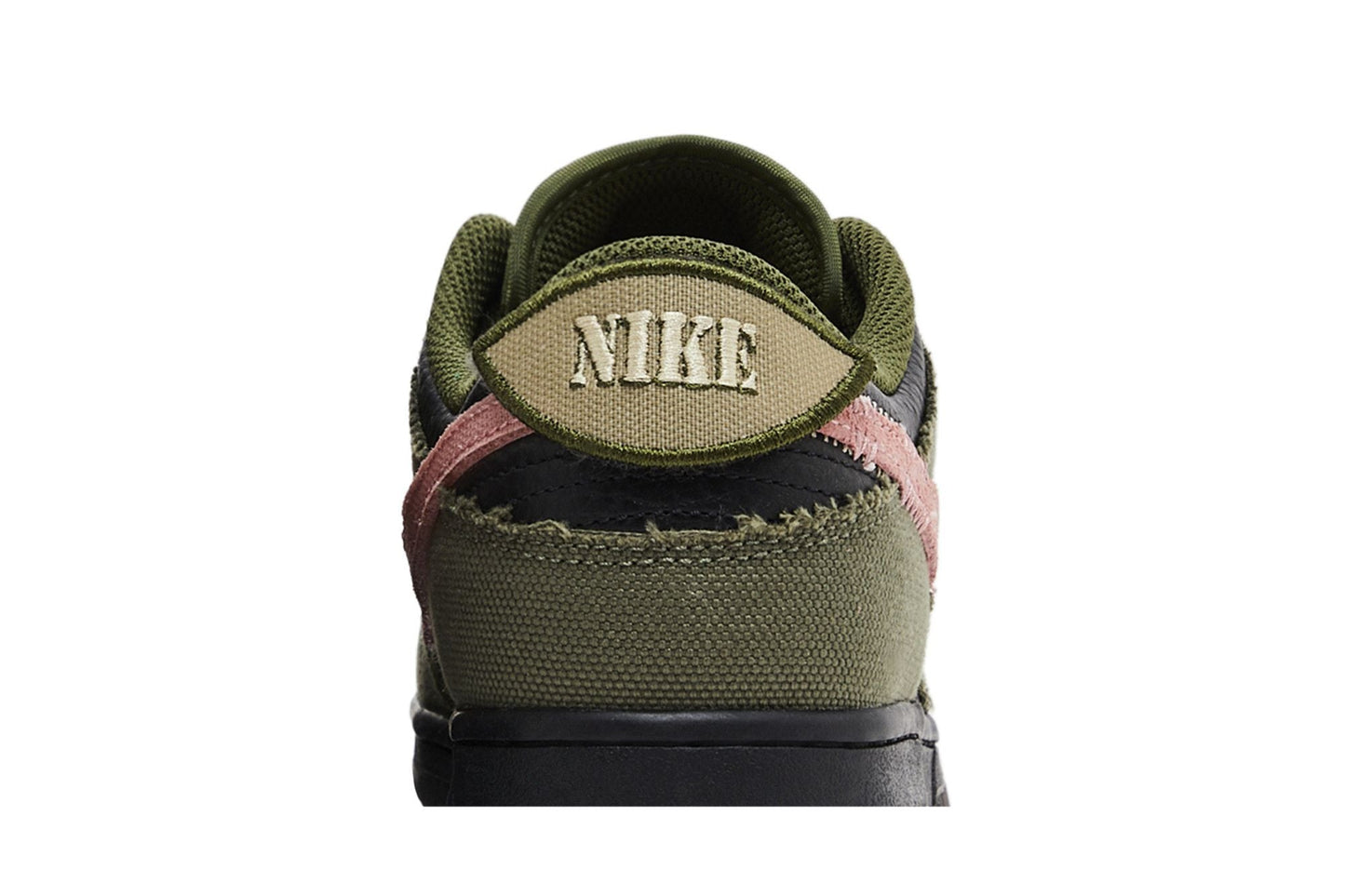 Nike Dunk Low Dunks Not Dead