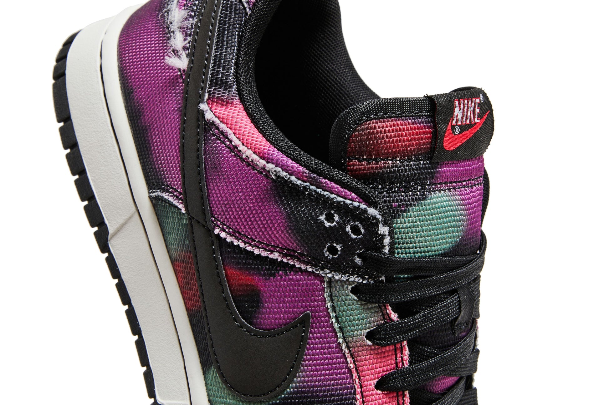 Nike Dunk Low Graffiti Pink