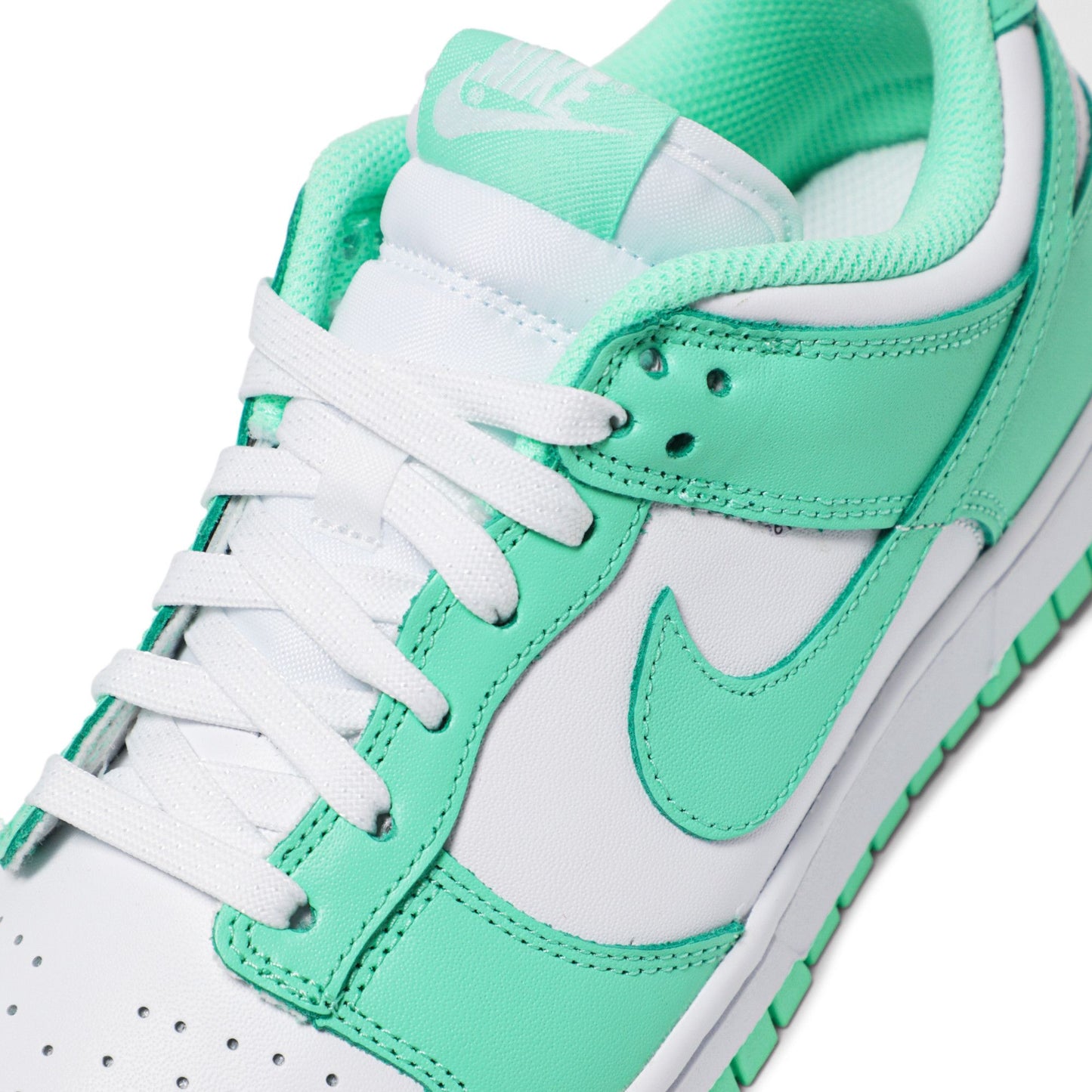 Nike Dunk Low Green Glow
