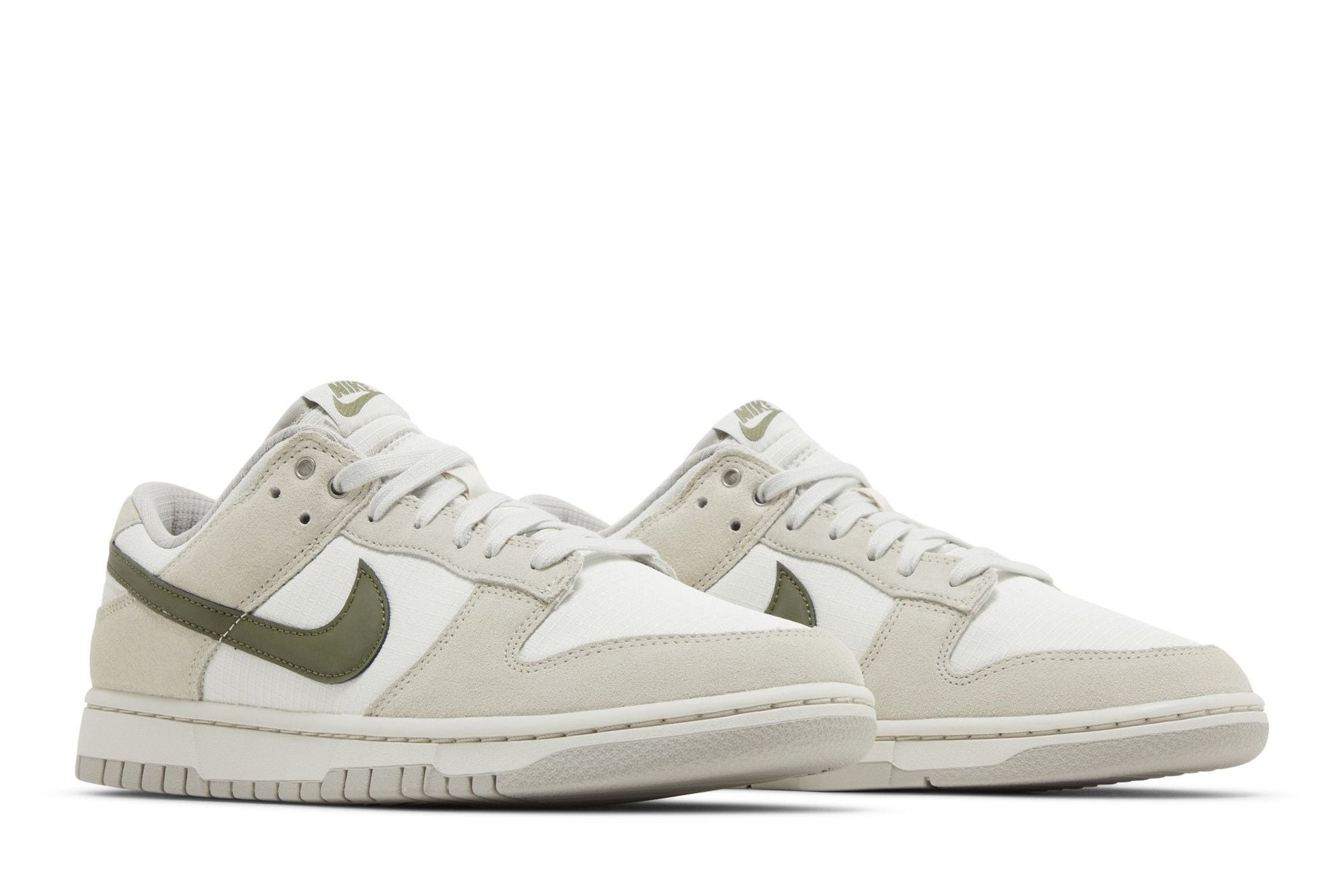 Nike Dunk Low Leaf Veins