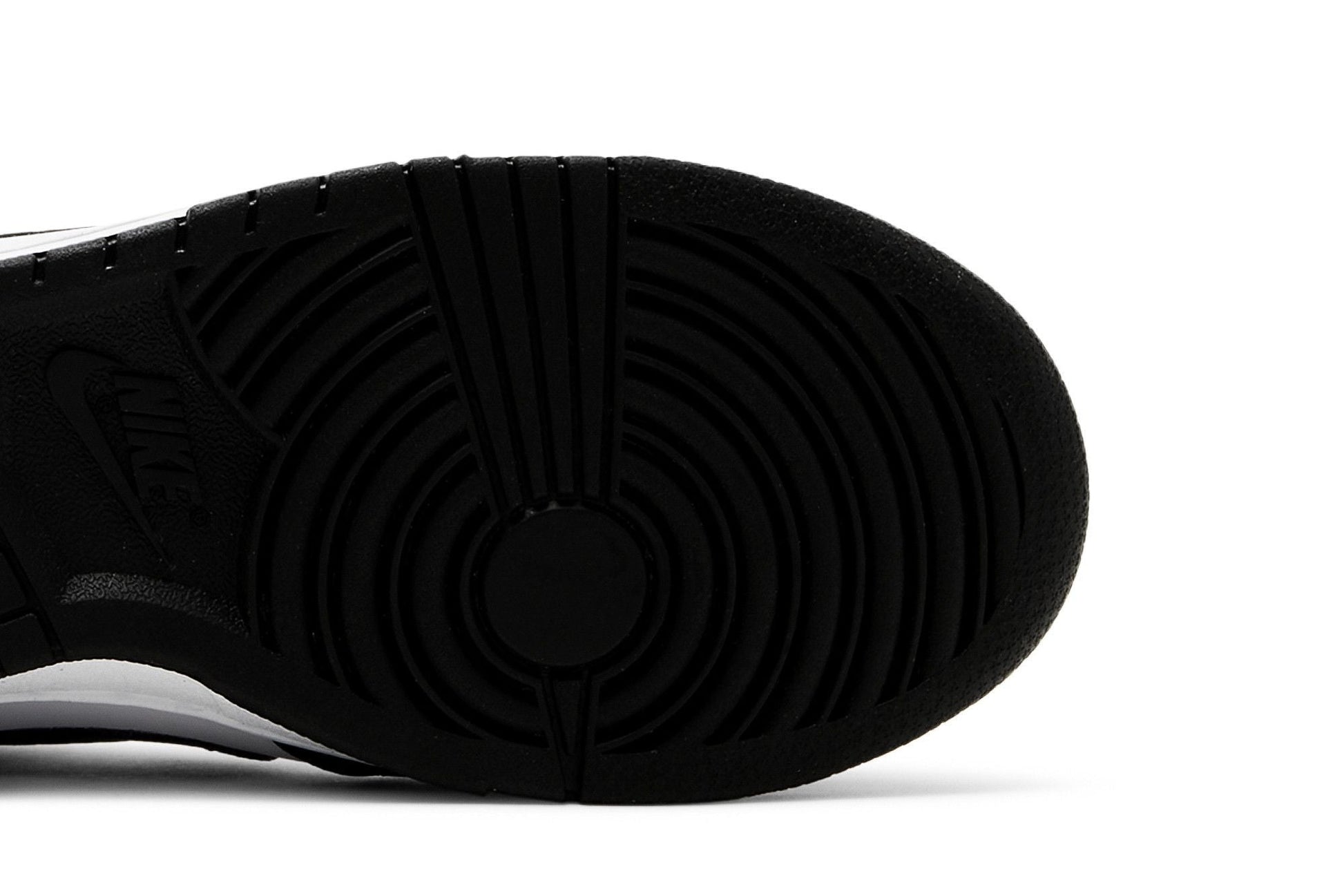 Nike Dunk Low Next Nature Black White