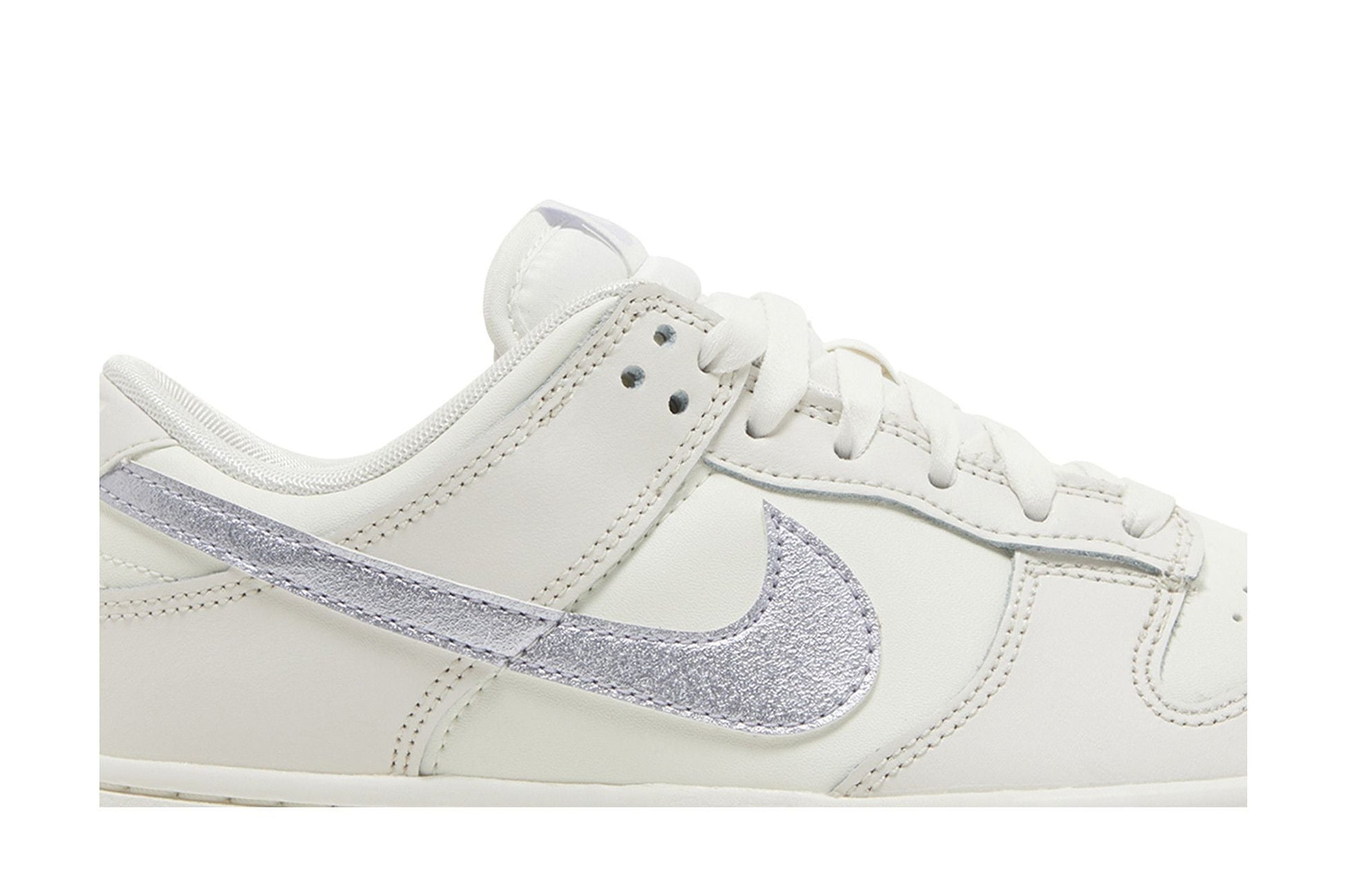 Nike Dunk Low Oxygen Purple