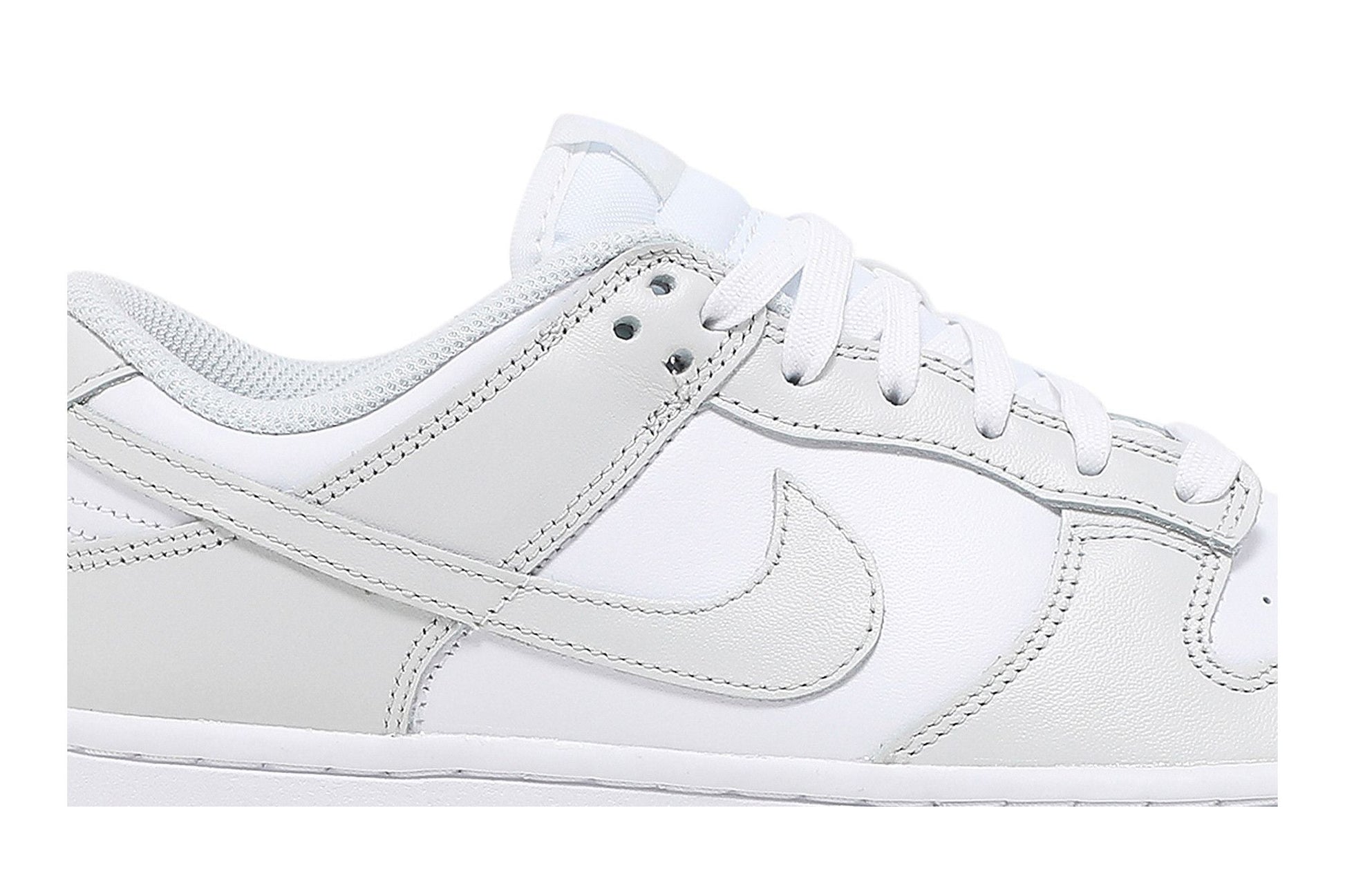 Nike Dunk Low Photon Dust
