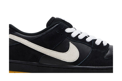Nike Dunk Low Pro SB Black White Gum