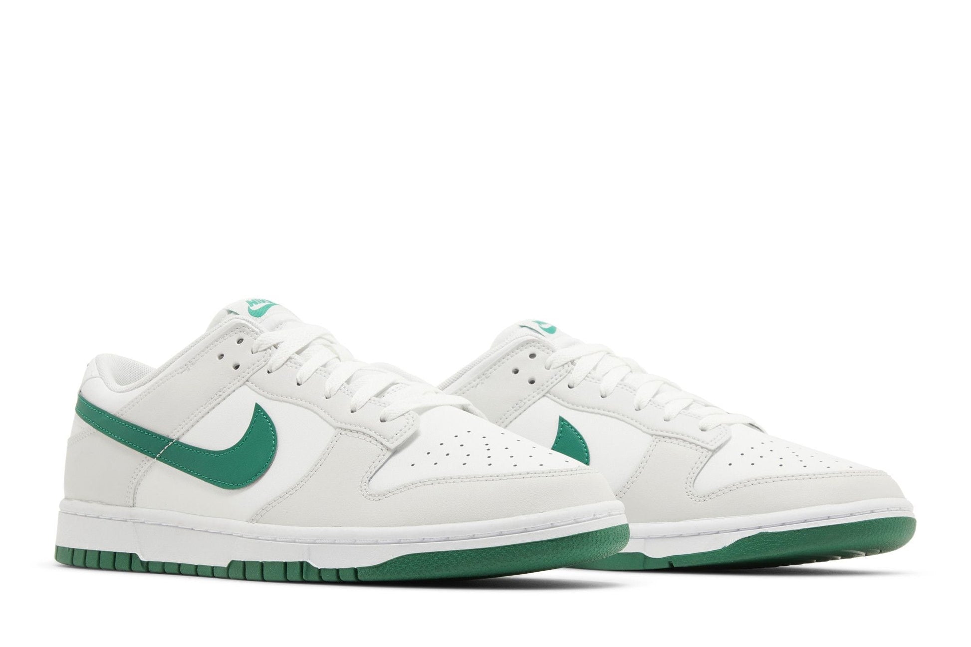 Nike Dunk Low Retro Summit White Malachite