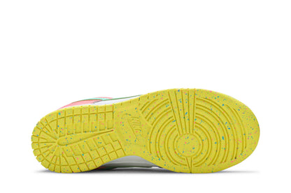 Nike Dunk Low SE Easter