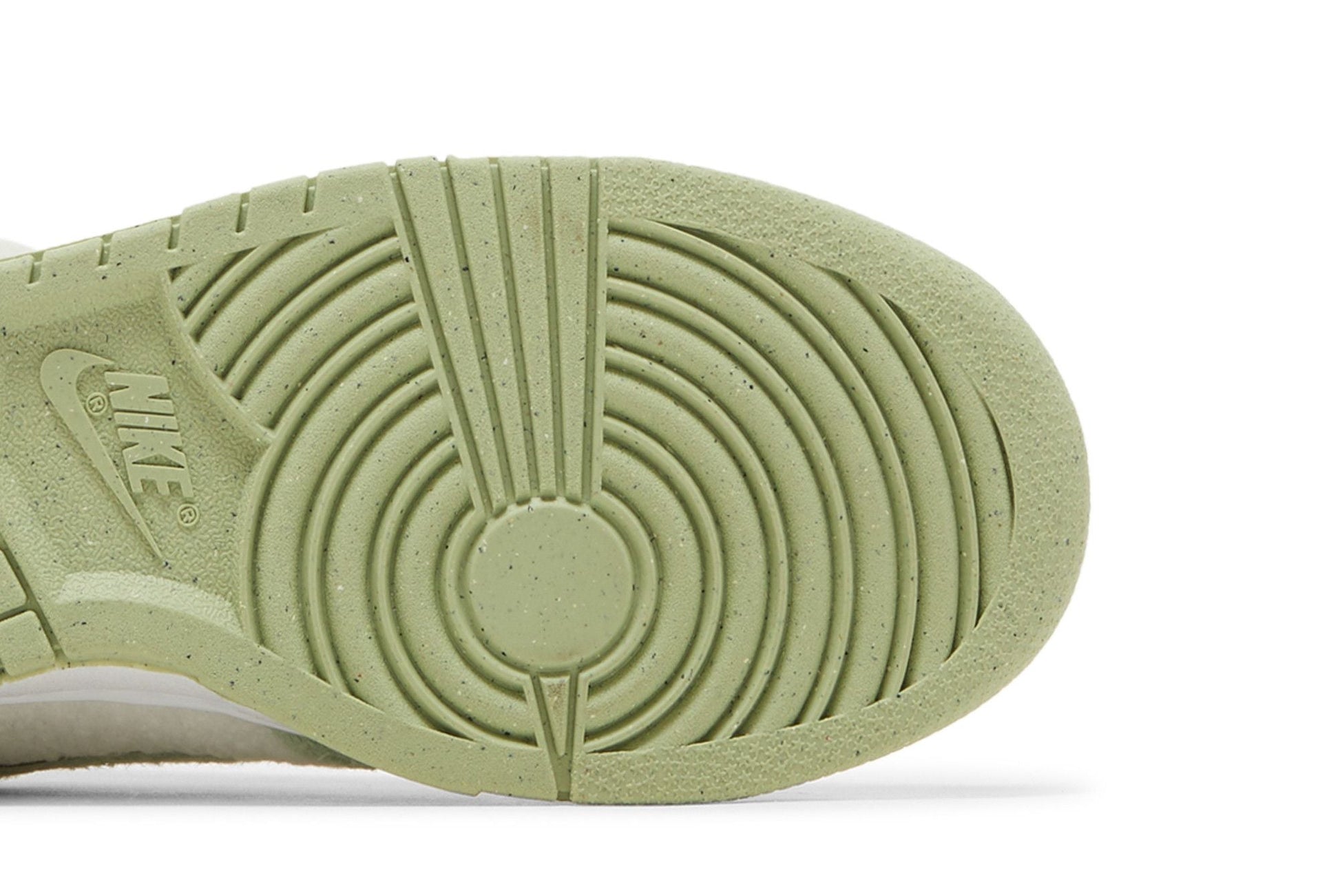 Nike Dunk Low SE Fleece Green