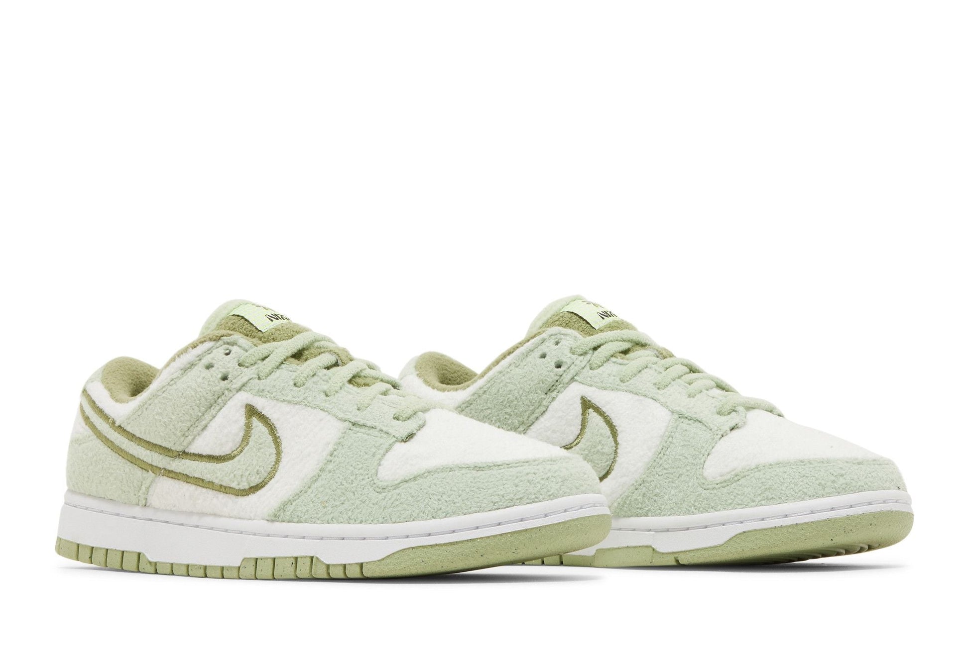 Nike Dunk Low SE Fleece Green