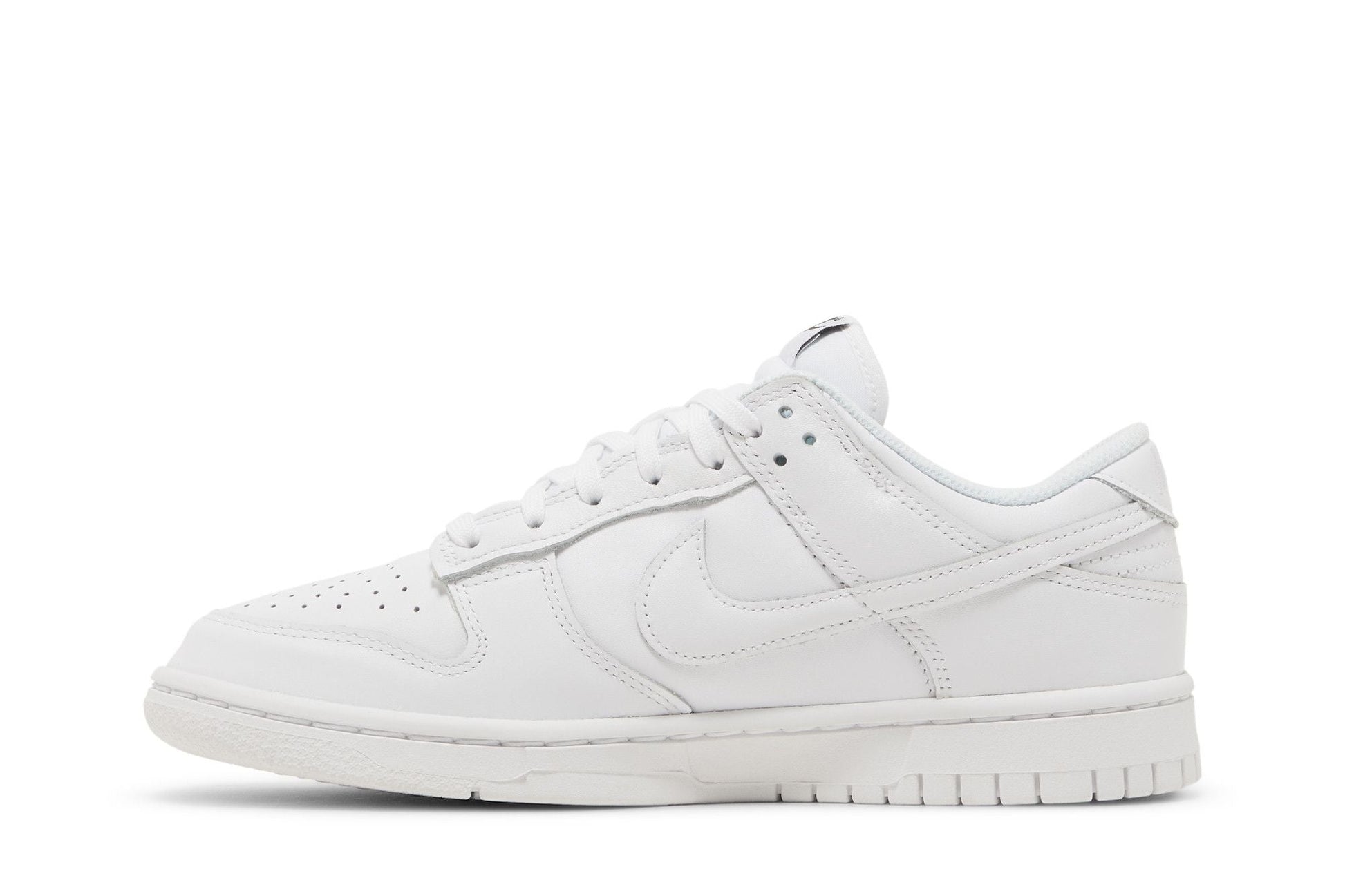 Nike Dunk Low Triple White (2021)