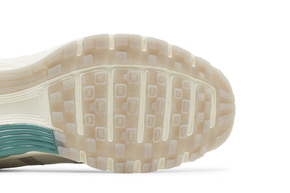 Nike P-6000 Premium Light Bone Bicoastal Green