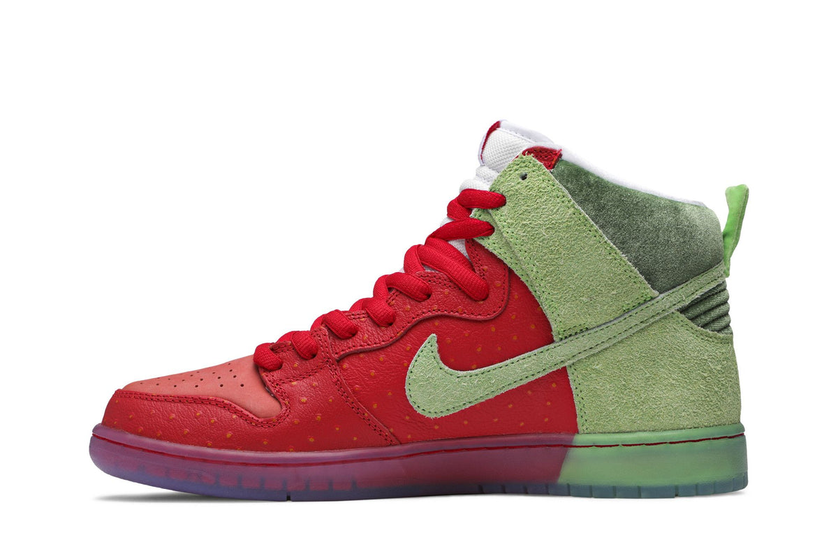 Nike SB Dunk High Pro QS Strawberry Cough