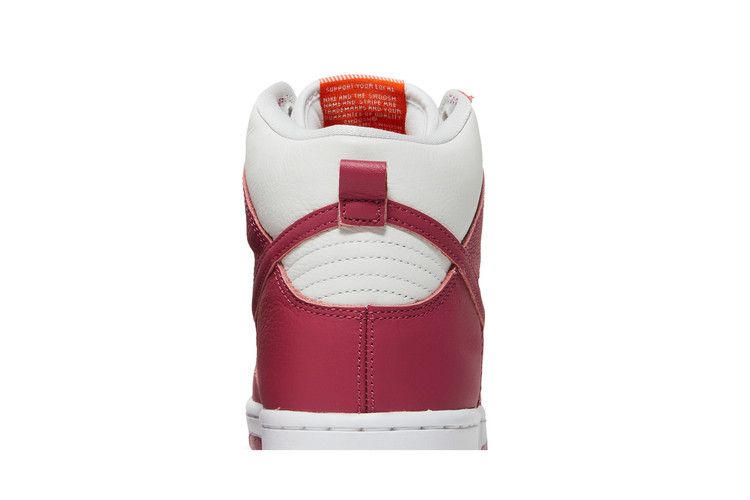 Nike SB Dunk High Sweet Beet