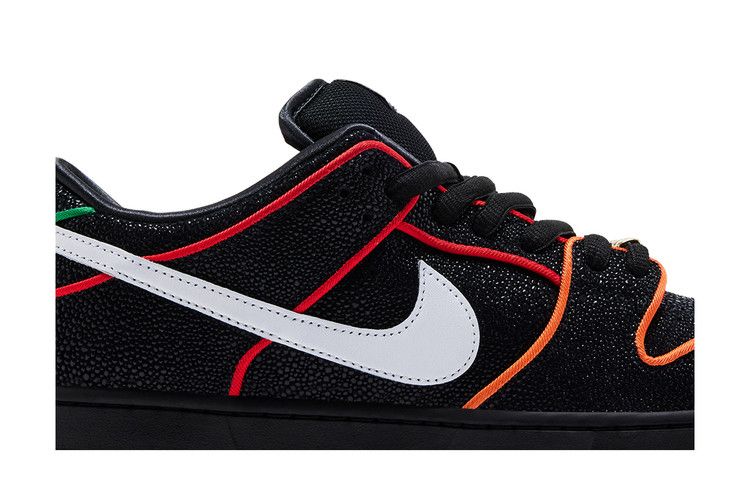 Nike SB Dunk Low Bronx Girls Skate