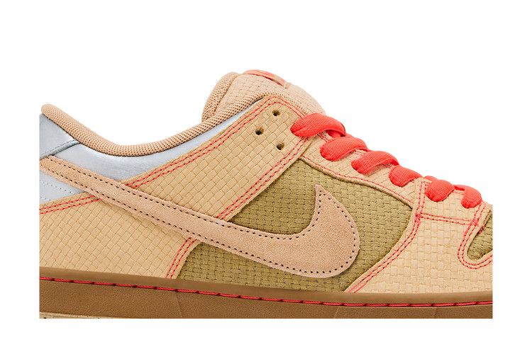 Nike SB Dunk Low Pro Som Tum
