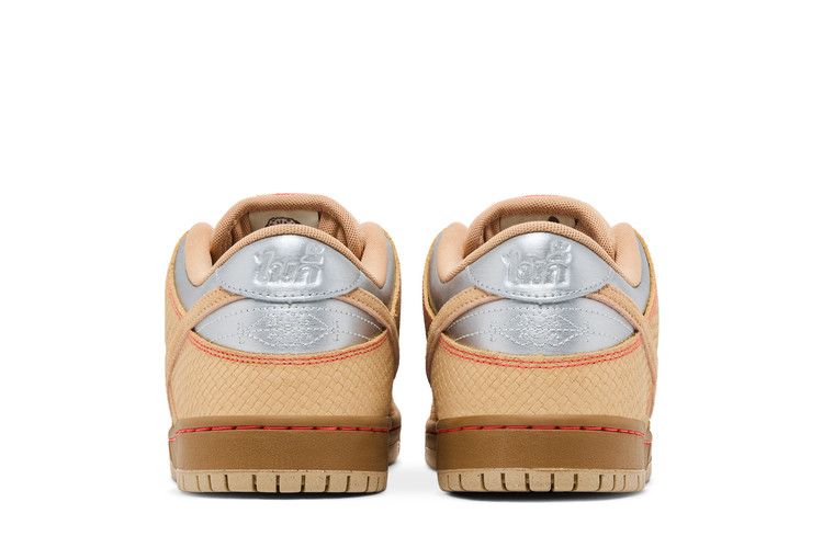 Nike SB Dunk Low Pro Som Tum