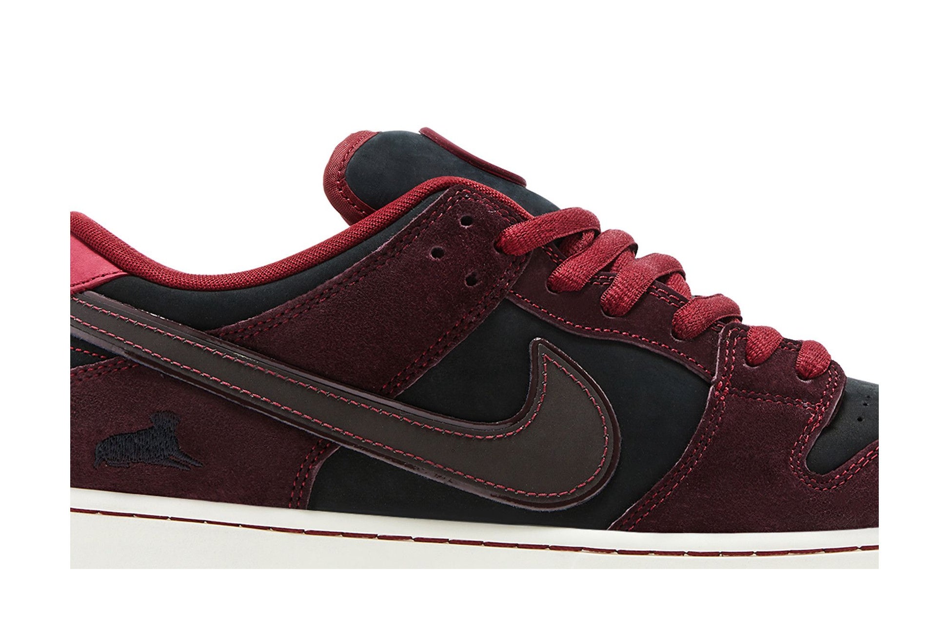 Nike SB Dunk Low Riot Skateshop