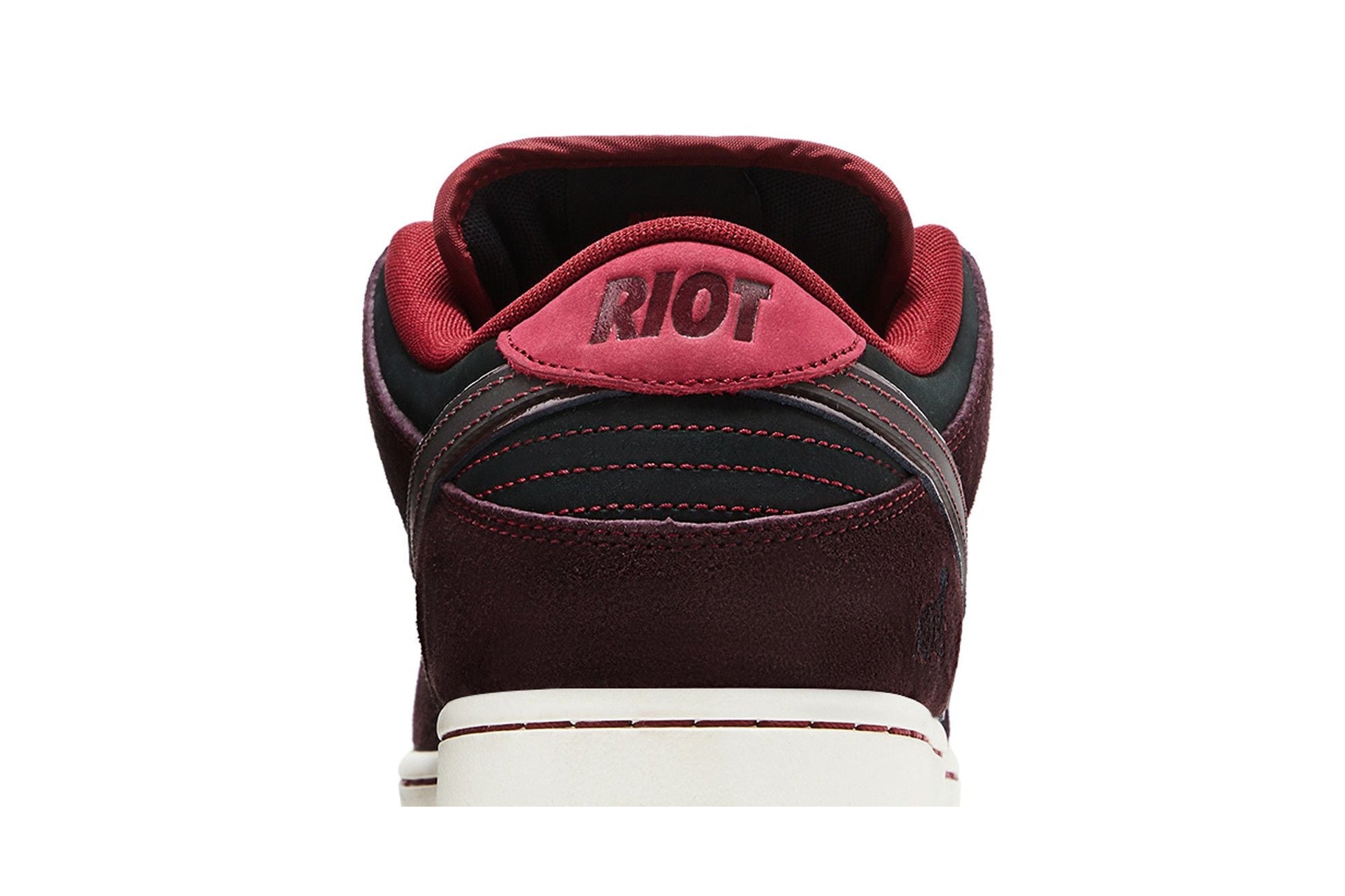 Nike SB Dunk Low Riot Skateshop