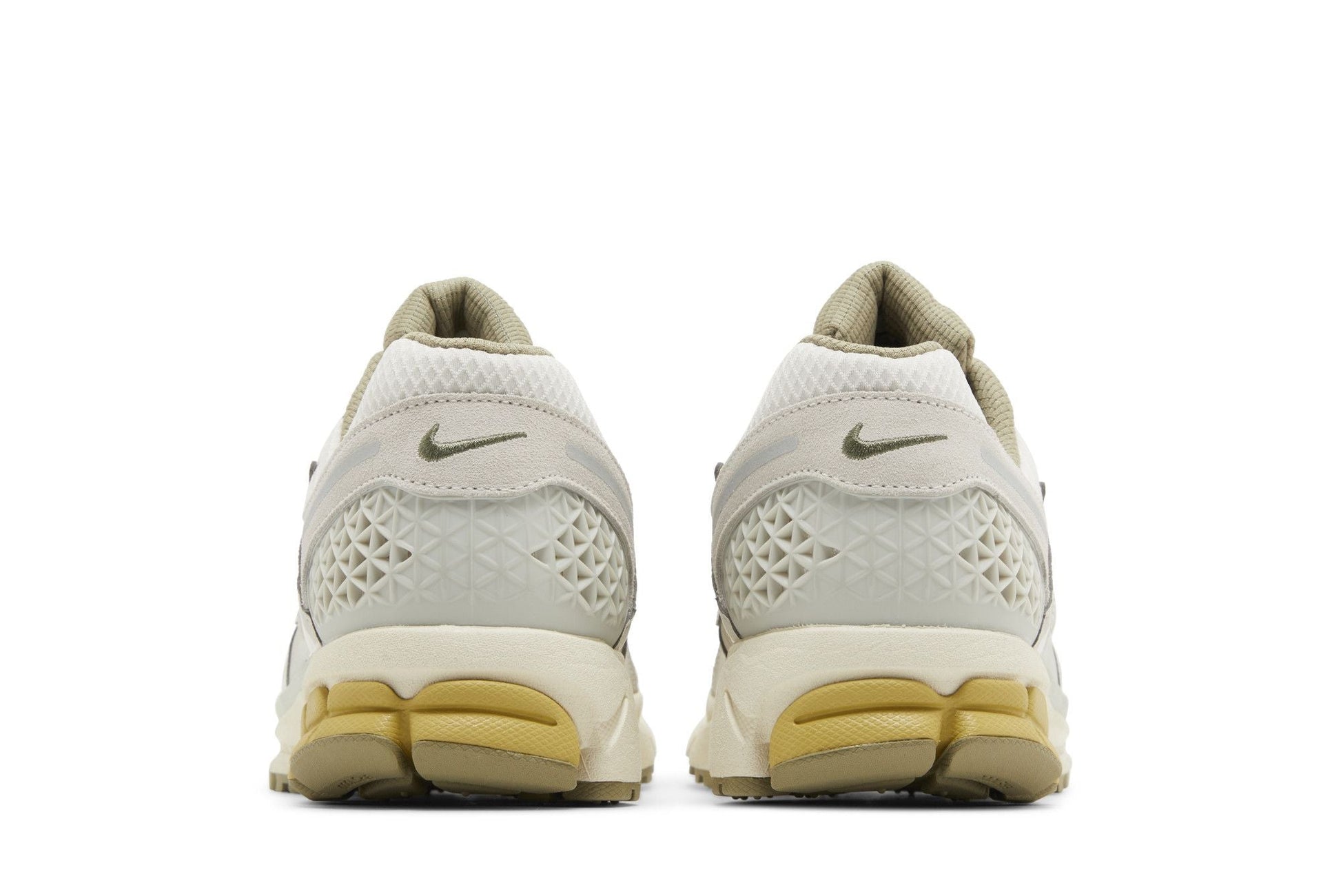 Nike Zoom Vomero 5 Light Bone Medium Olive