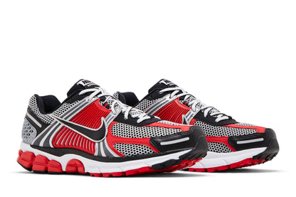 Nike Zoom Vomero 5 Metallic Silver University Red