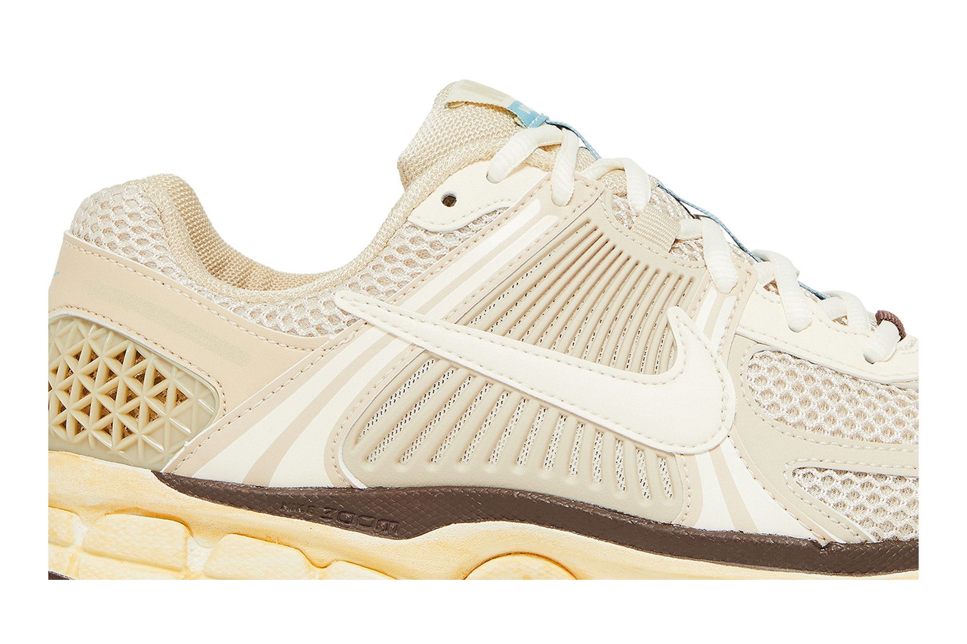 Nike Zoom Vomero 5 Oatmeal