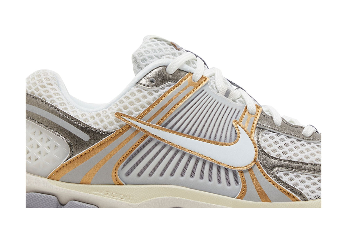 Nike Zoom Vomero 5 Platinum Tint Metallic Gold