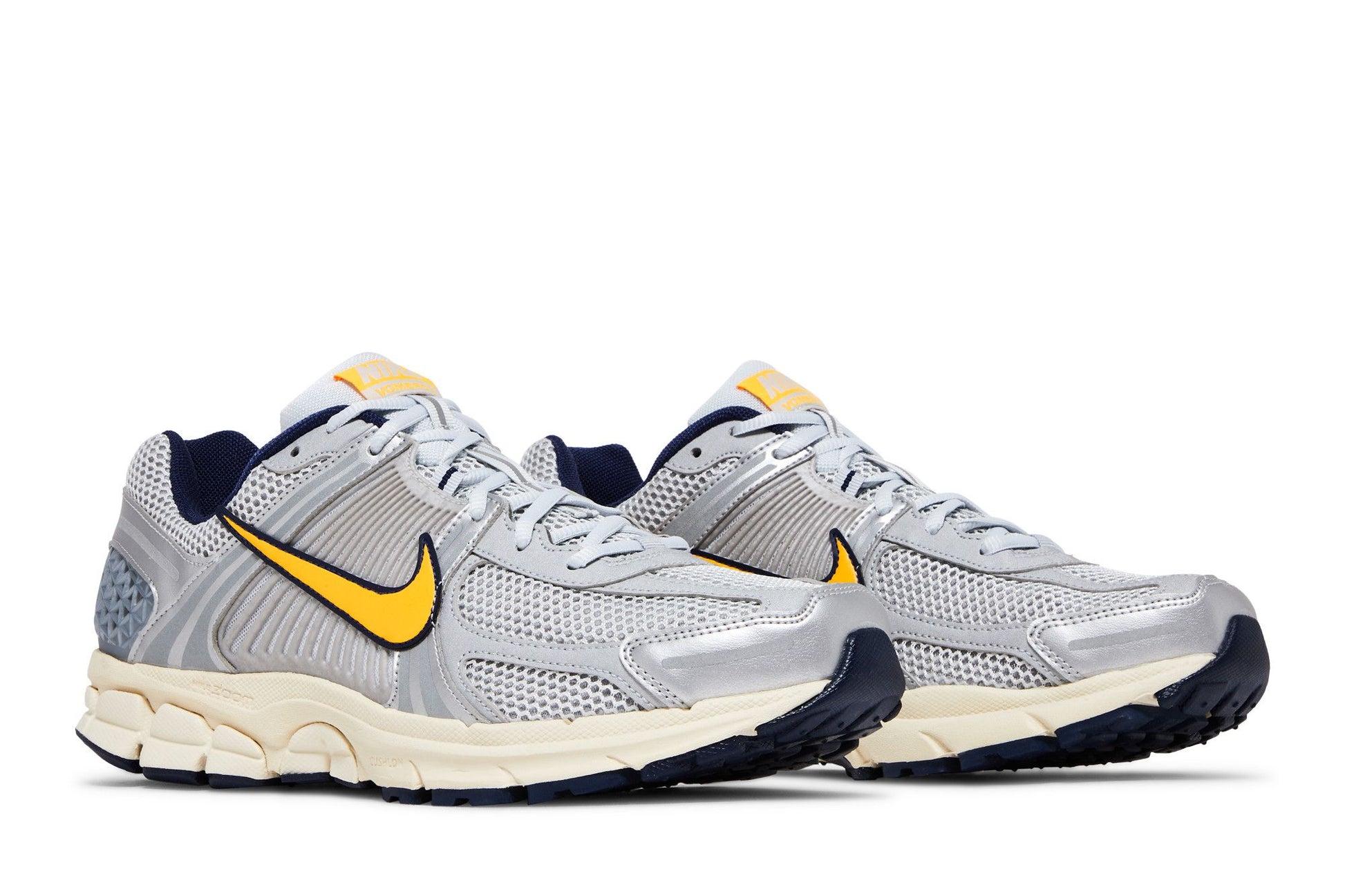 Nike Zoom Vomero 5 Pure Platinum Laser Orange