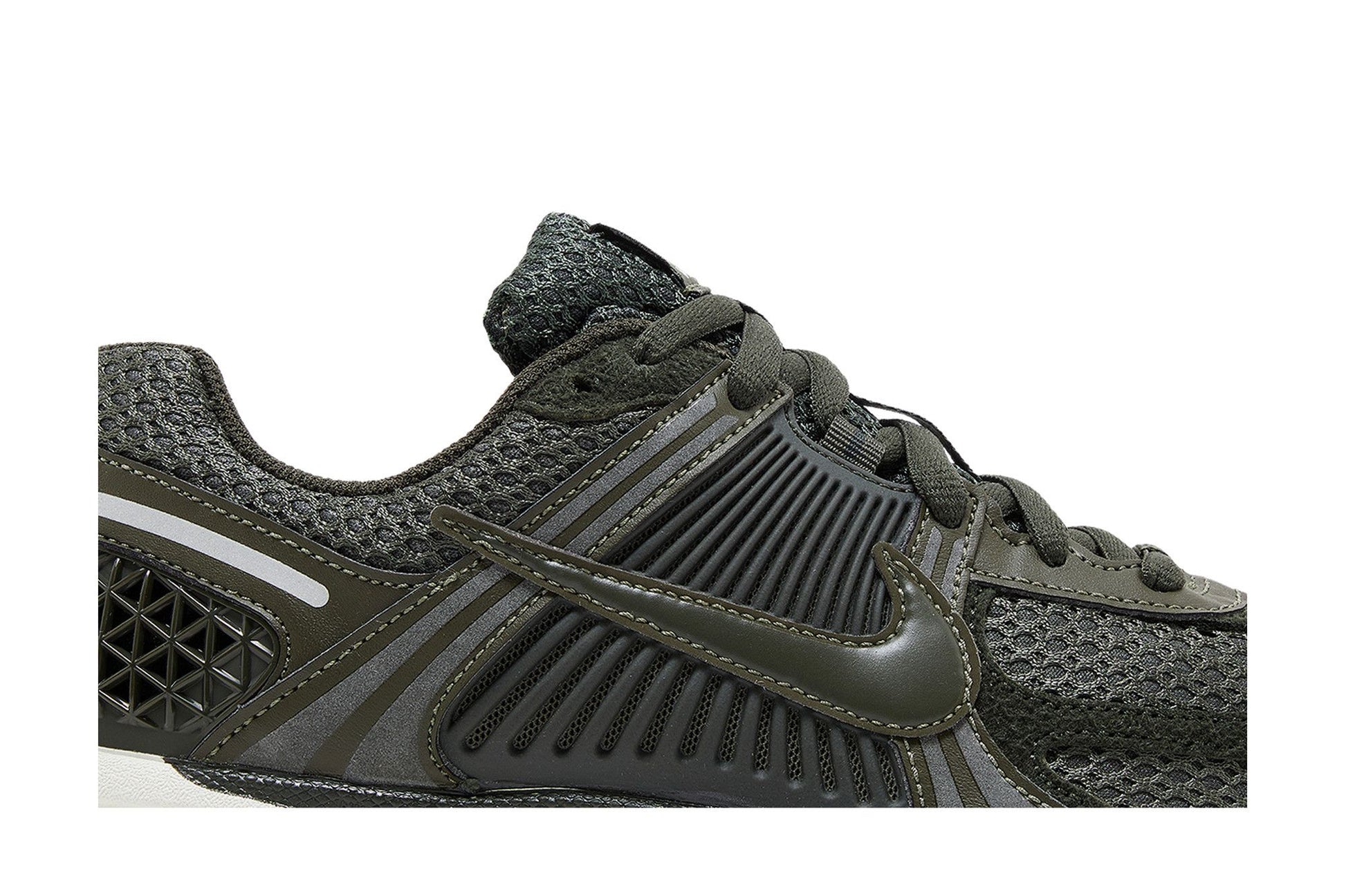 Nike Zoom Vomero 5 Sequoia