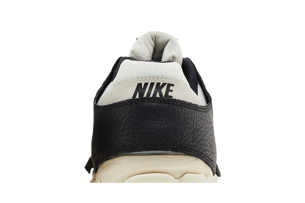 Nike Zoom Vomero 5 Timeless Panda Dunk