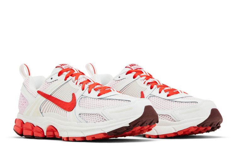 Nike Zoom Vomero 5 Valentine's Day