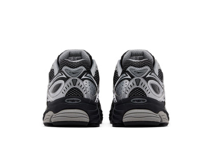Saucony ProGrid Omni 9 Black Silver Grey