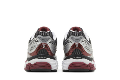 Saucony ProGrid Omni 9 OG White Silver Red