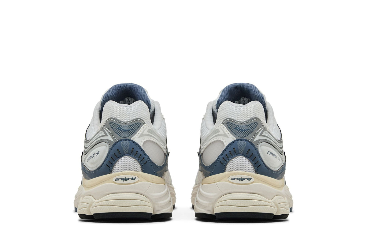 Saucony ProGrid Omni 9 Tomorrow, Meet Yesterday Pack Blue