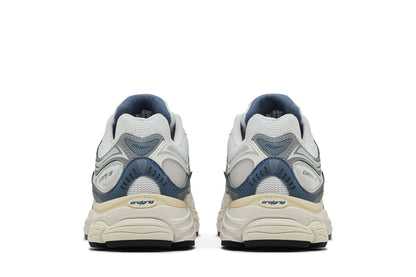 Saucony ProGrid Omni 9 Tomorrow, Meet Yesterday Pack Blue