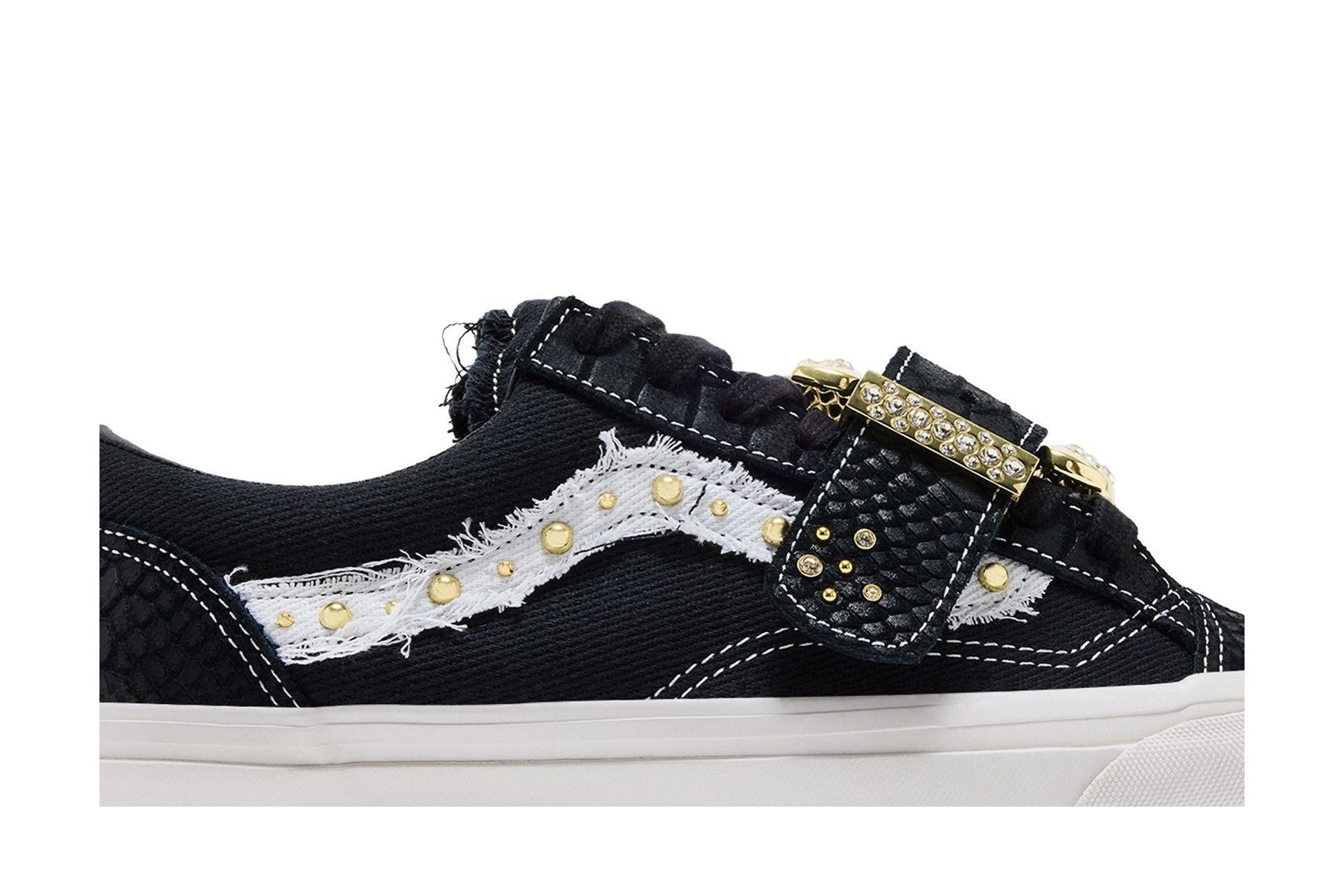 Vans Premium Old Skool 36 Metagirl Buckle Black White