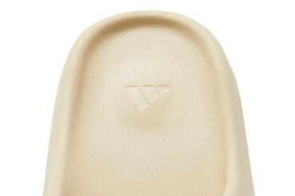 Yeezy Slide Bone (Restock Pair)