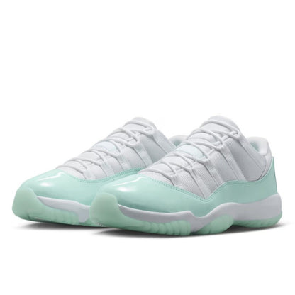 Air Jordan 11 Retro Low Igloo