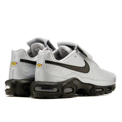 Air Max Plus Tiempo Wolf Grey