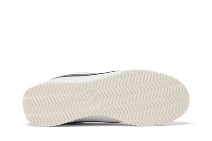 Nike Cortez White Black
