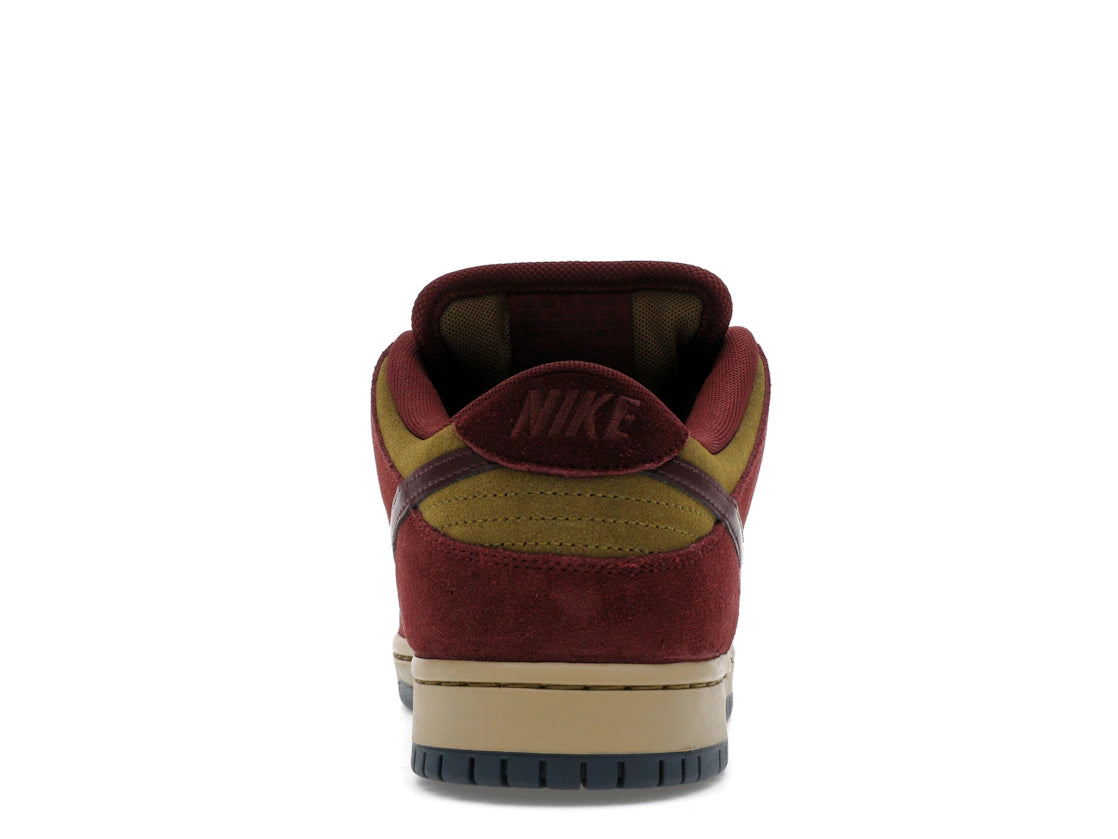 SB Dunk Low Dark Team Red Olive Flak - HQ1625-600