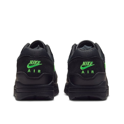 Air Max 1 Essential Black Green Strike
