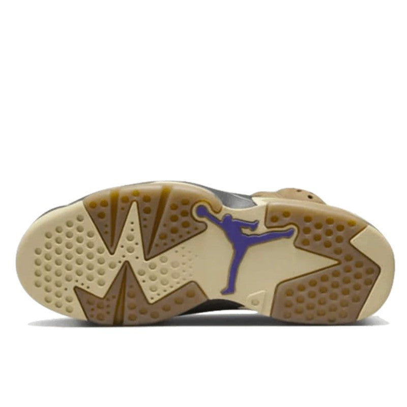 Dunk Low Malachite University Gold