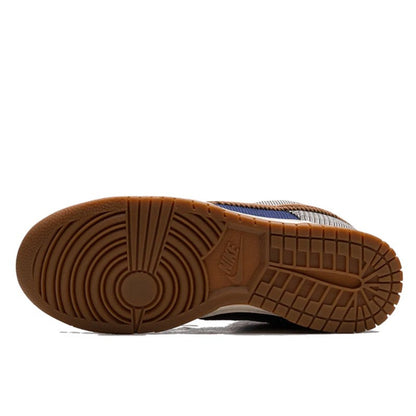 Dunk Low Premium Tweed Corduroy