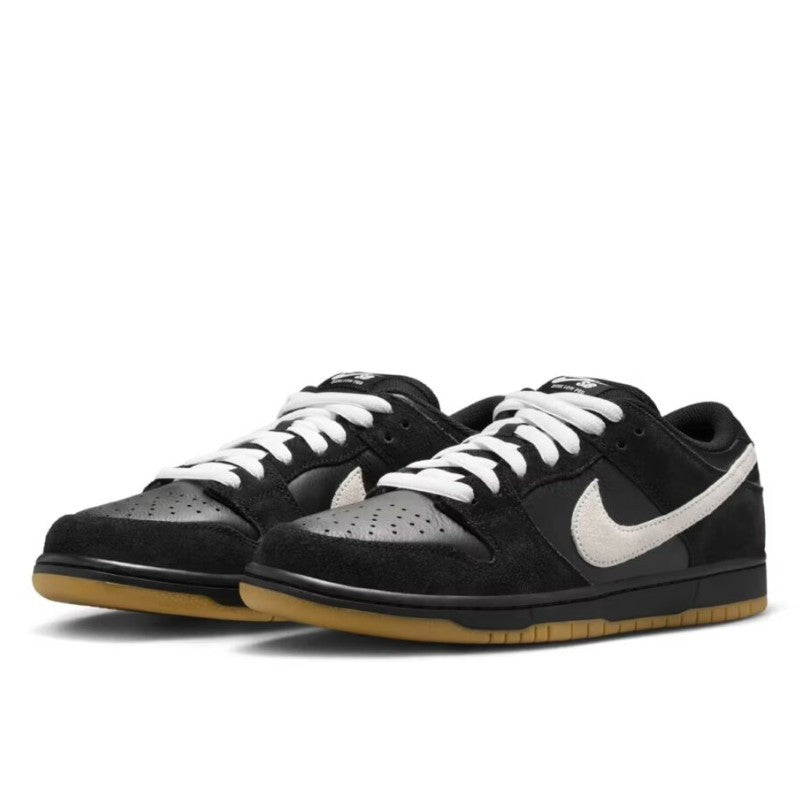 Dunk Low Pro SB Black White Gum