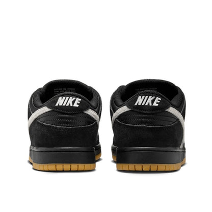 Dunk Low Pro SB Black White Gum